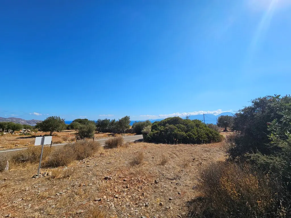 Land Of 4033 M² In Crete