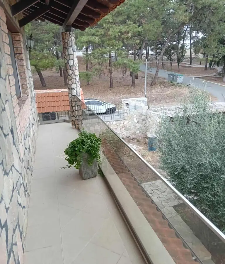 5-bedroom Villa In Thermi, Greece (450 M²)
