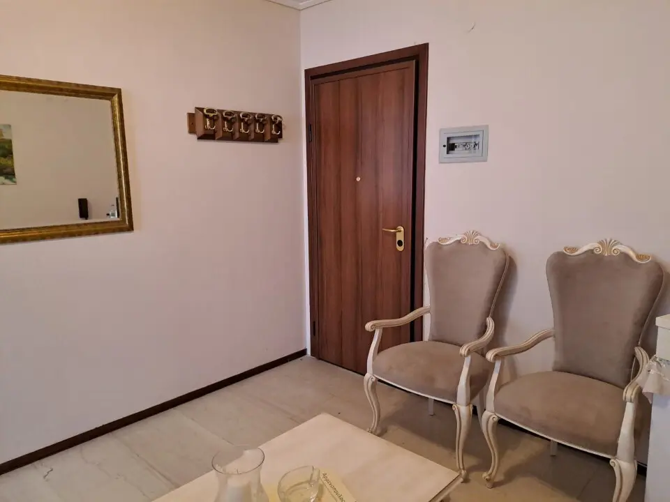 Commercial Property Of 39 M² In Thessaloniki