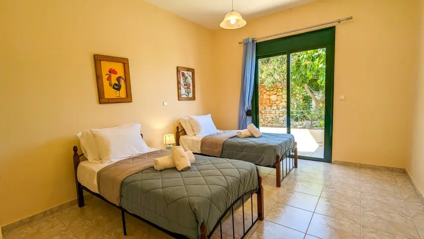 Flat Of 118 M² In Crete