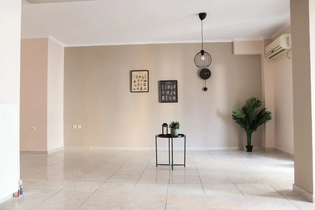 Flat Of 65 M² In Athens