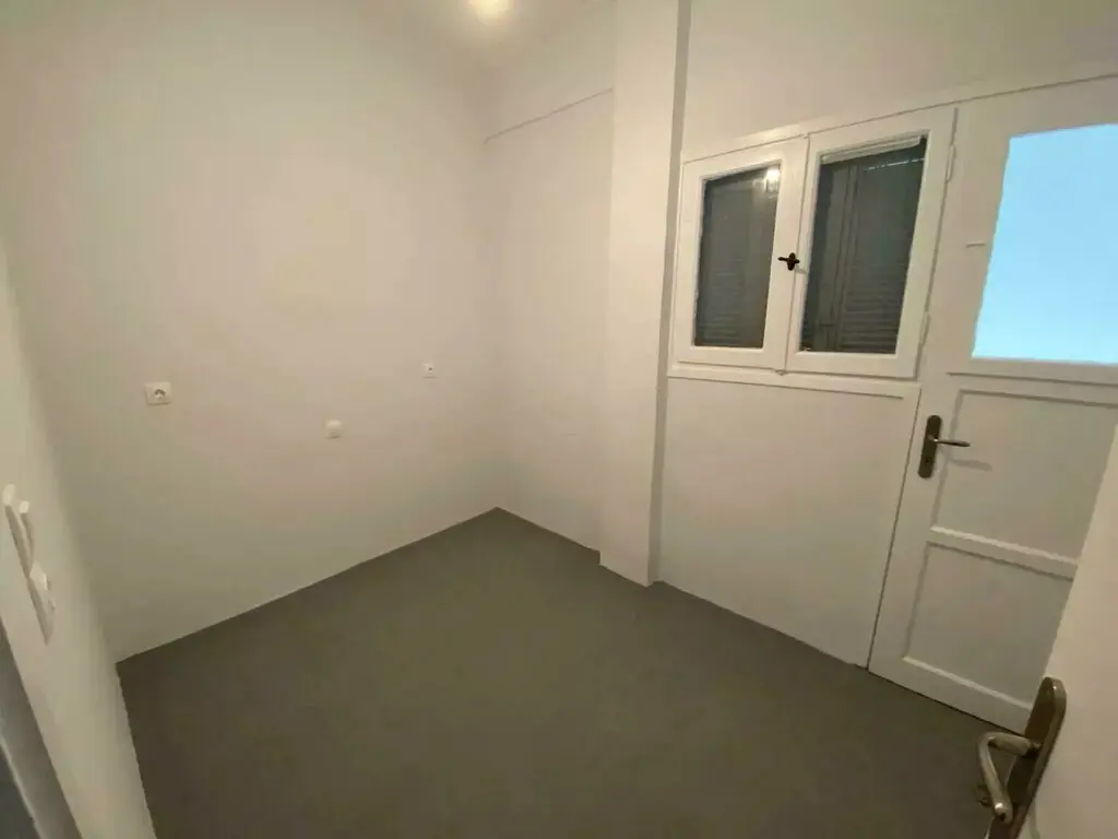 Flat Of 65 M² In Athens