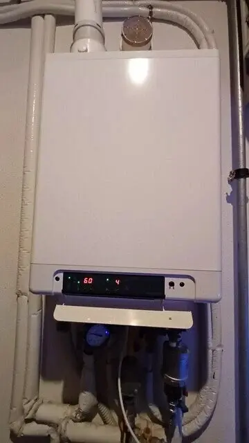Flat Of 57 M² With Features In Athens