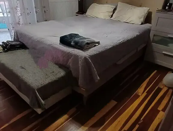 Flat Of 57 M² With Features In Athens