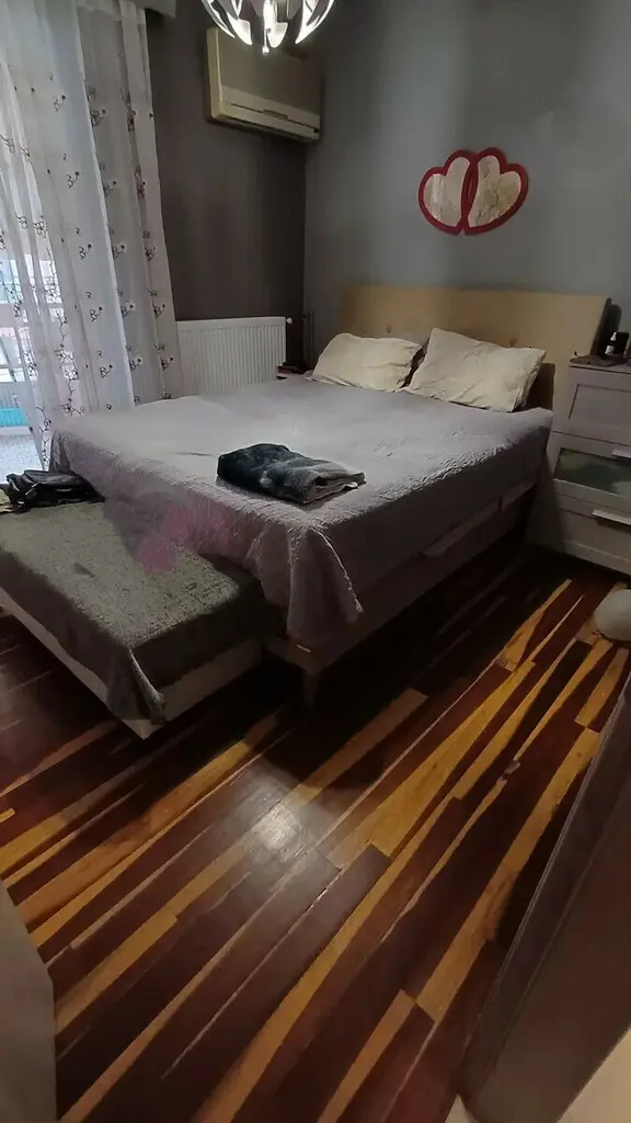 Flat Of 57 M² With Features In Athens
