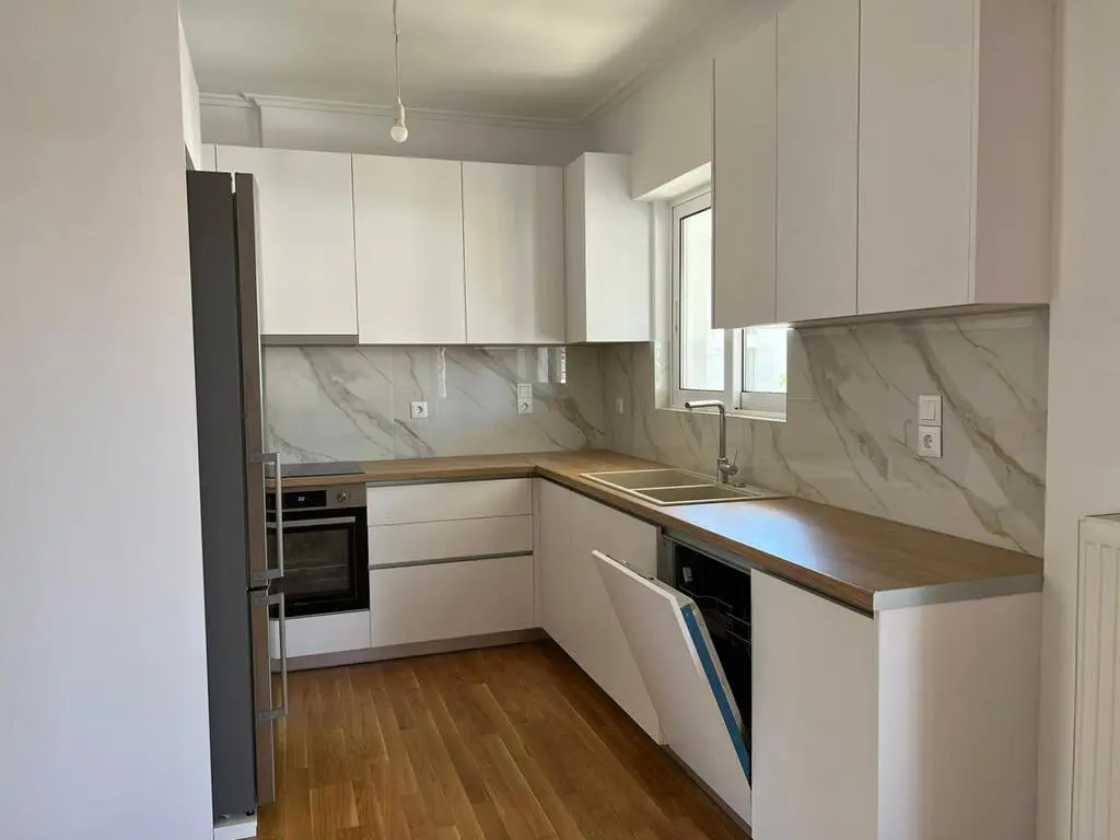 Duplex Of 115 M² In Athens