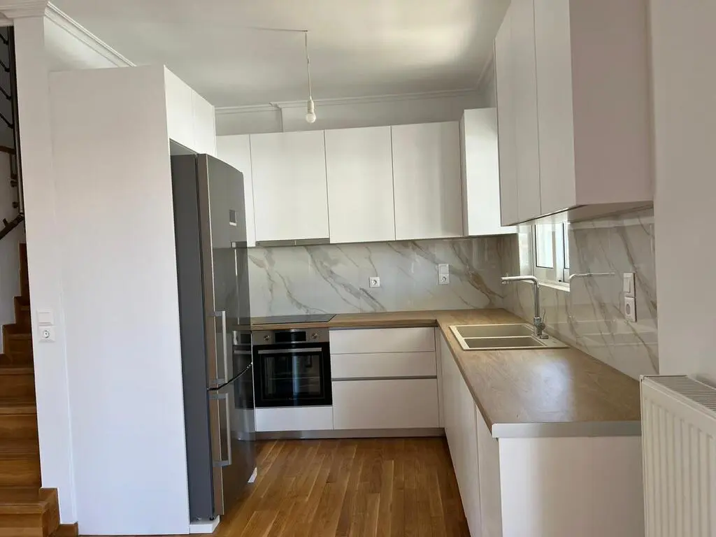 Duplex Of 115 M² In Athens