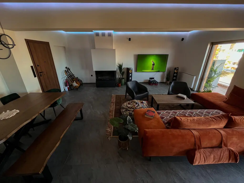 Flat Of 100 M² In Attica