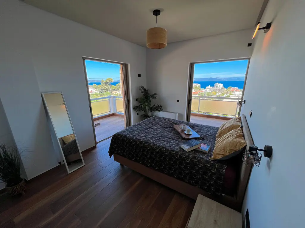 Flat Of 100 M² In Attica