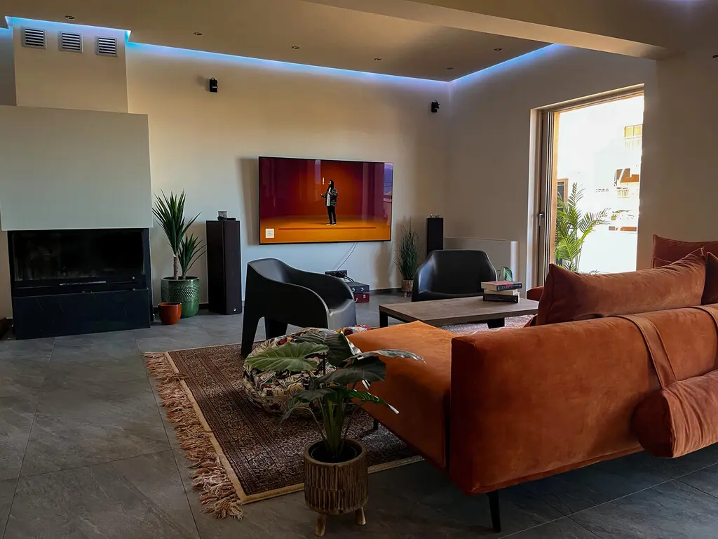 Flat Of 100 M² In Attica