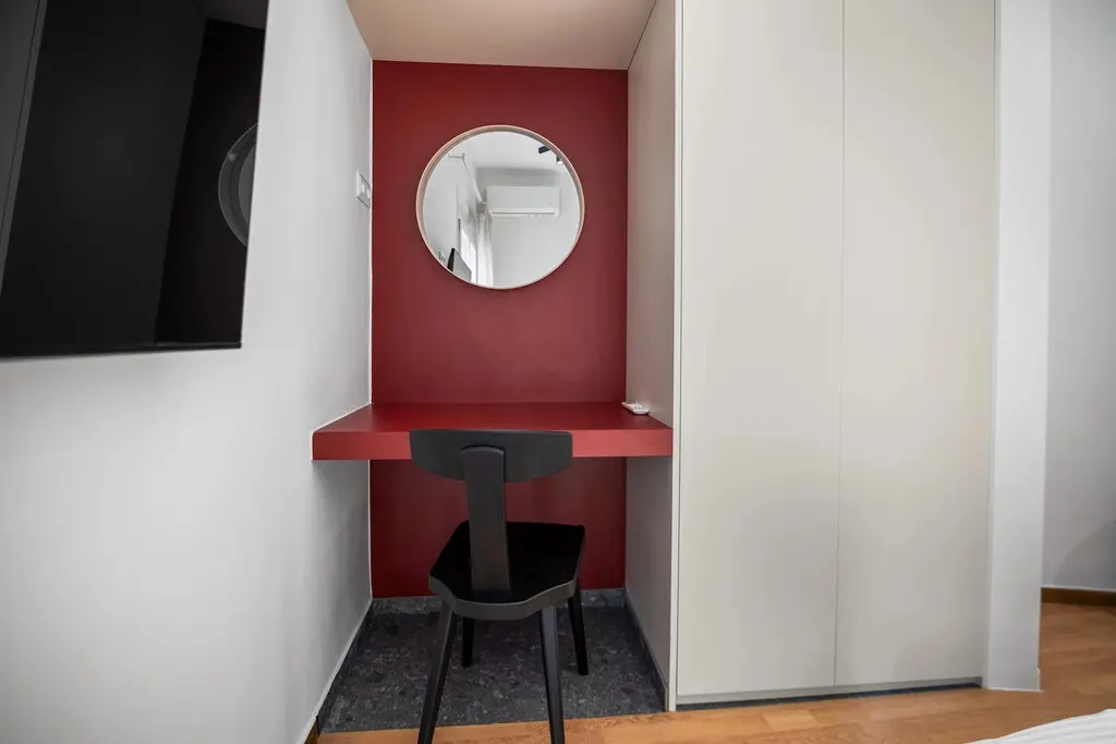 Flat Of 52 M² With In Athens