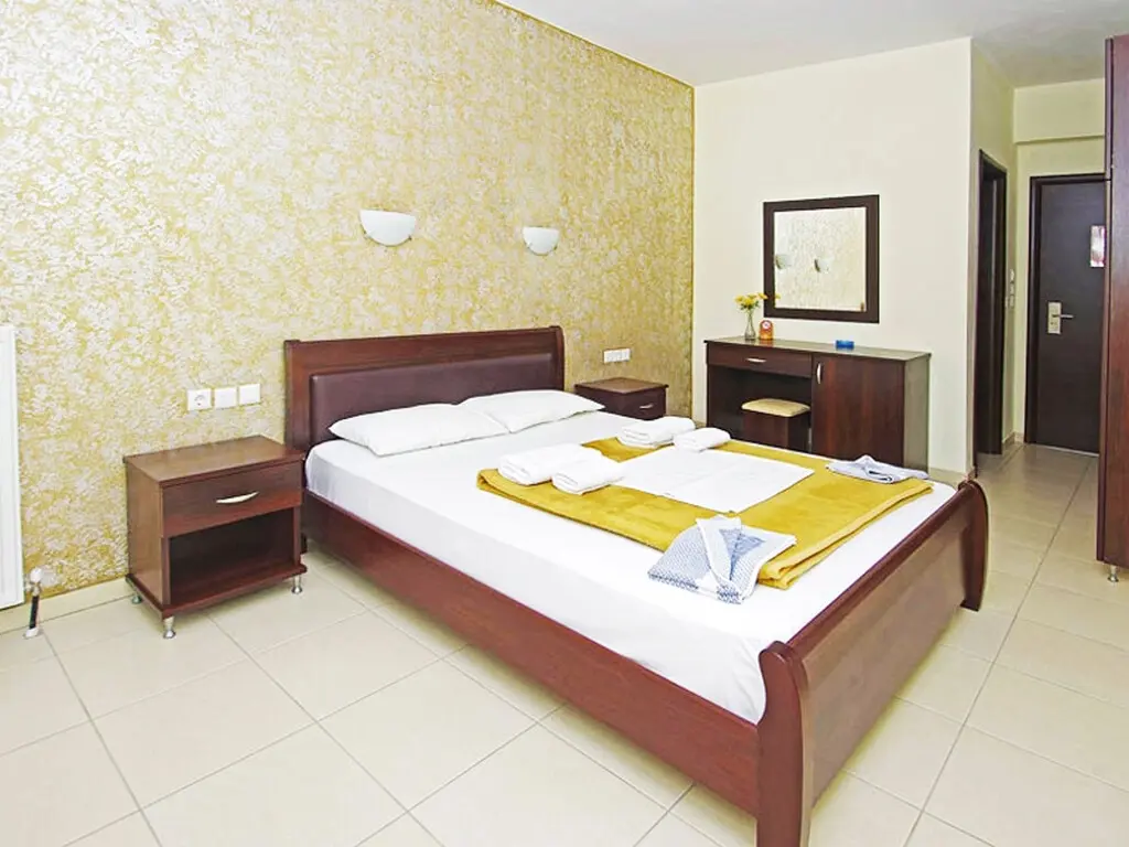 Hotel Of 729 M² On The Olympic Coast