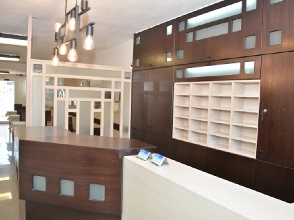 Hotel Of 729 M² On The Olympic Coast