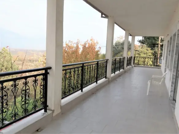 Detached House Of 170 M² In Loutraki