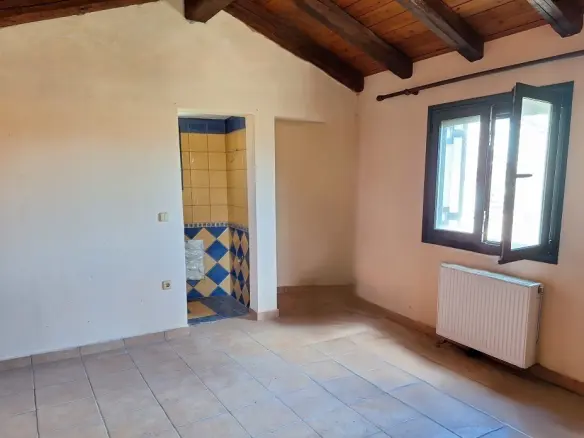 4-bedroom Maisonette In Corfu, Greece (206 M²)