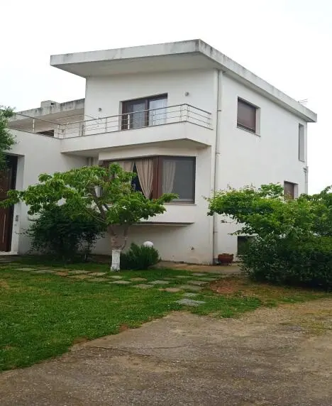 Detached House Of 390 M² In Thrace