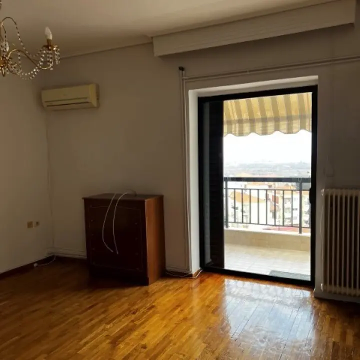 Flat Of 70 M² In North Greece