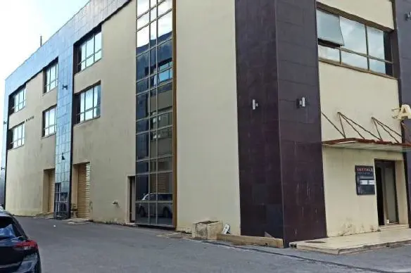 Commercial Property In Thermi, Greece (454 M²)