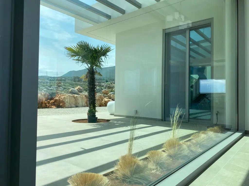 Villa Of 406 M² In Crete