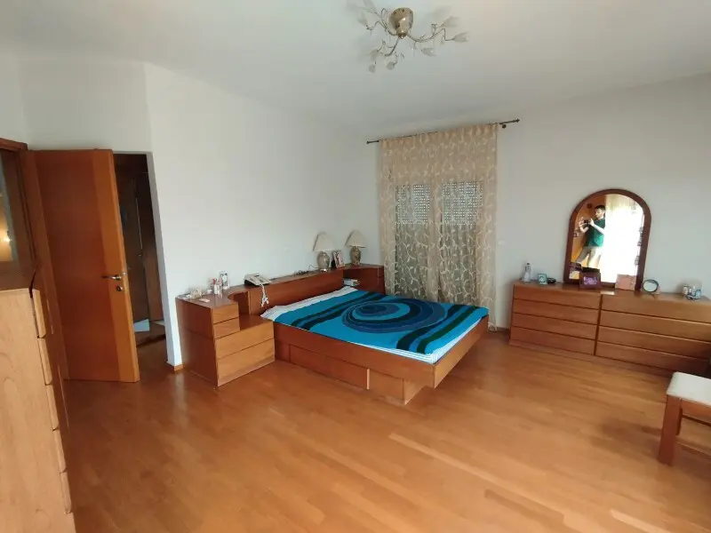 Detached House Of 474 M² In The Suburbs Of Thessaloniki