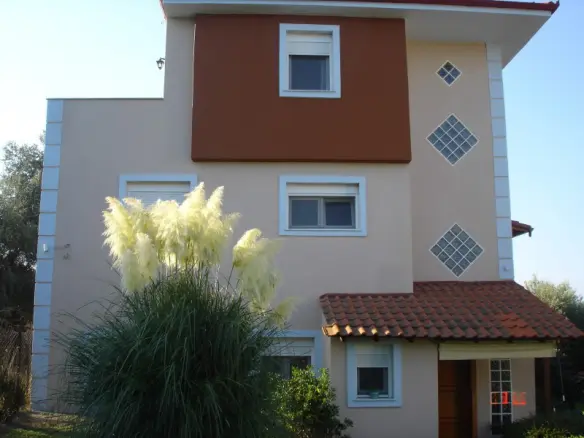 Detached House Of 180 M² In The Suburbs Of Thessaloniki