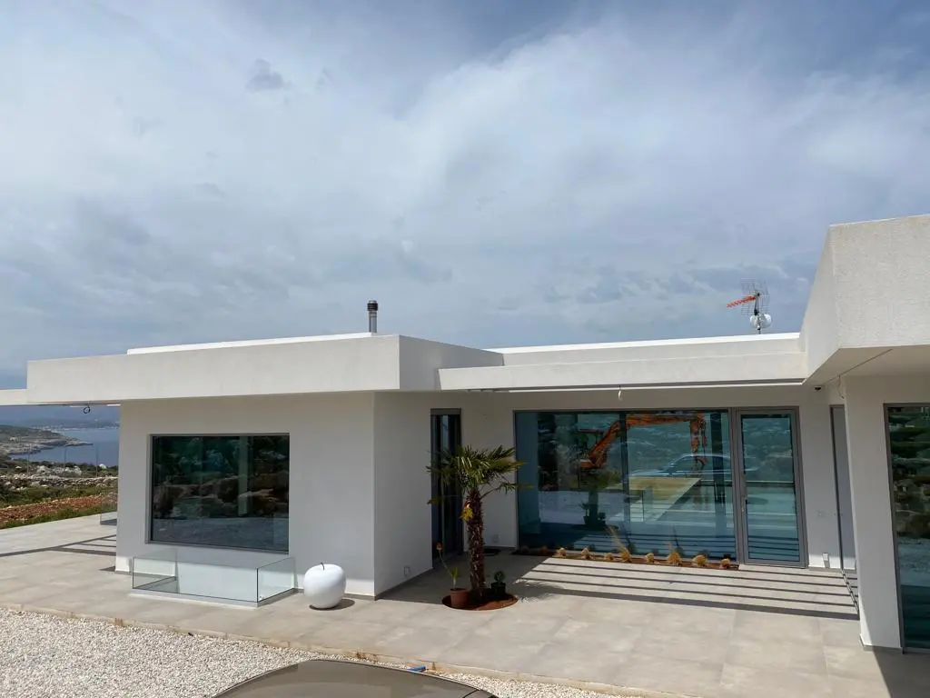 Villa Of 406 M² In Crete