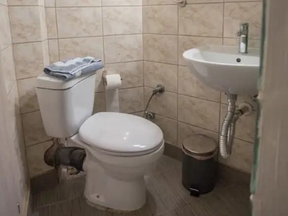 2-bedroom Flat In Center Of Thessaloniki, Greece (65 M²)