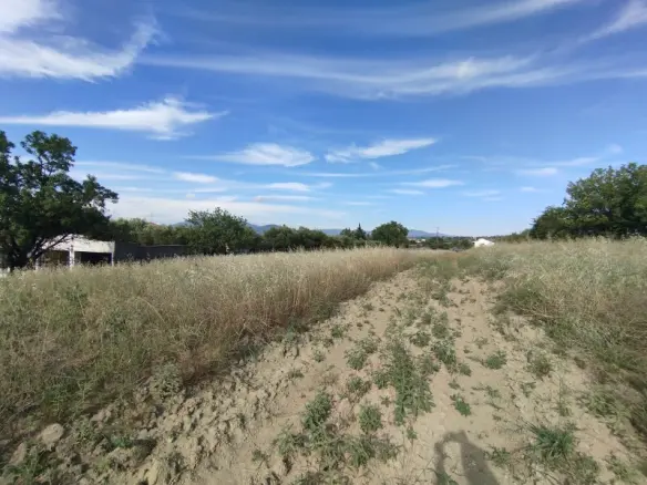 Land Of 4182 M² In The Suburbs Of Thessaloniki