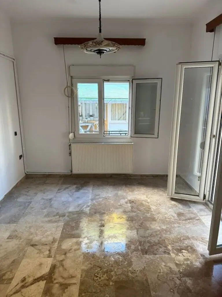 Detached House Of 65 M² With A Garden In Thessaloniki
