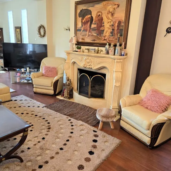 Detached House Of 360 M² In Thessaloniki