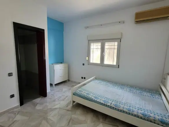8-bedroom Detached House In Chortiatis, Greece (450 M²)