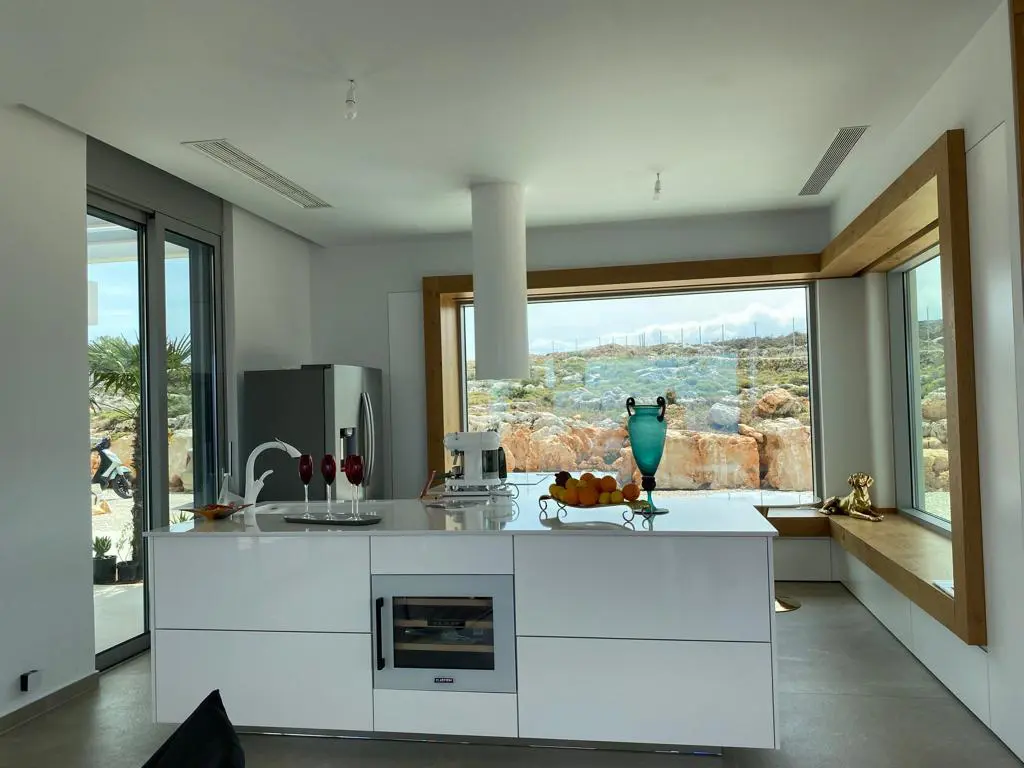 Villa Of 406 M² In Crete