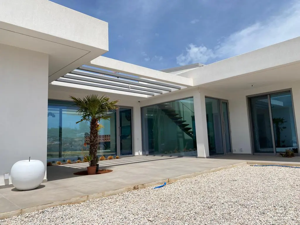 Villa Of 406 M² In Crete