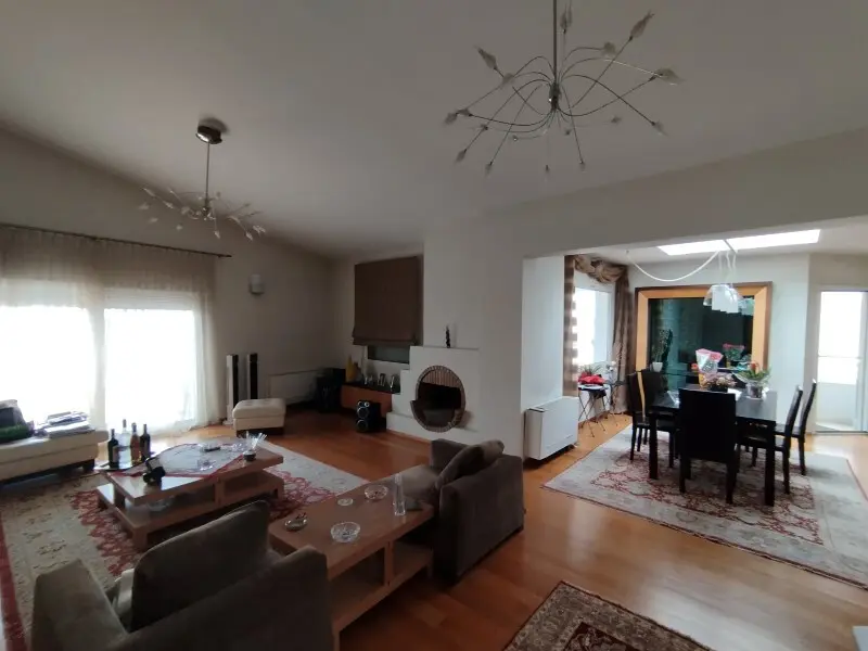 Detached House Of 474 M² In The Suburbs Of Thessaloniki