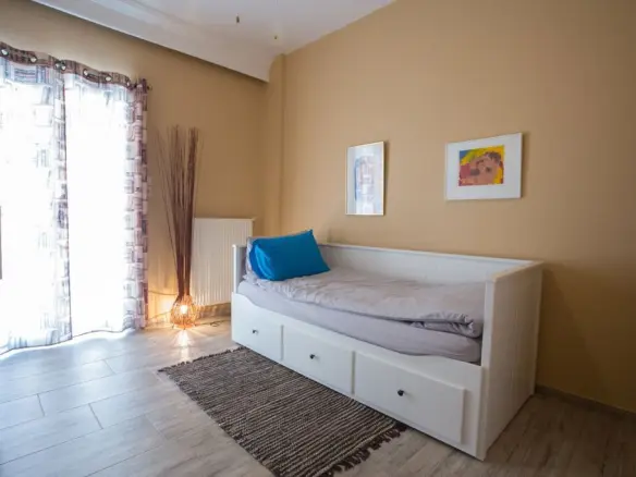 2-bedroom Flat In Center Of Thessaloniki, Greece (65 M²)