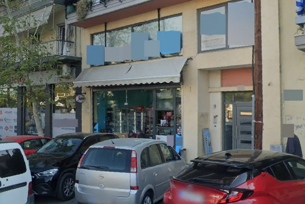 Commercial Property Of 260 M² In Thessaloniki