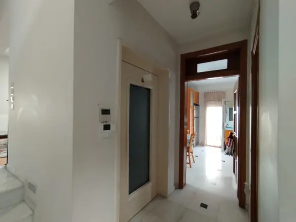 5-bedroom Detached House In Panorama, Greece (474 M²)