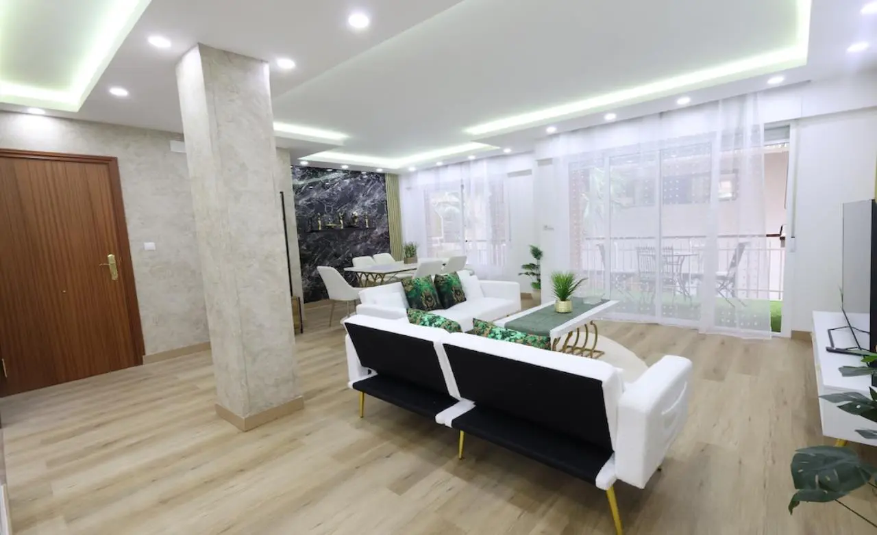 Apartment Of 123 M² In Torrevieja, Spain