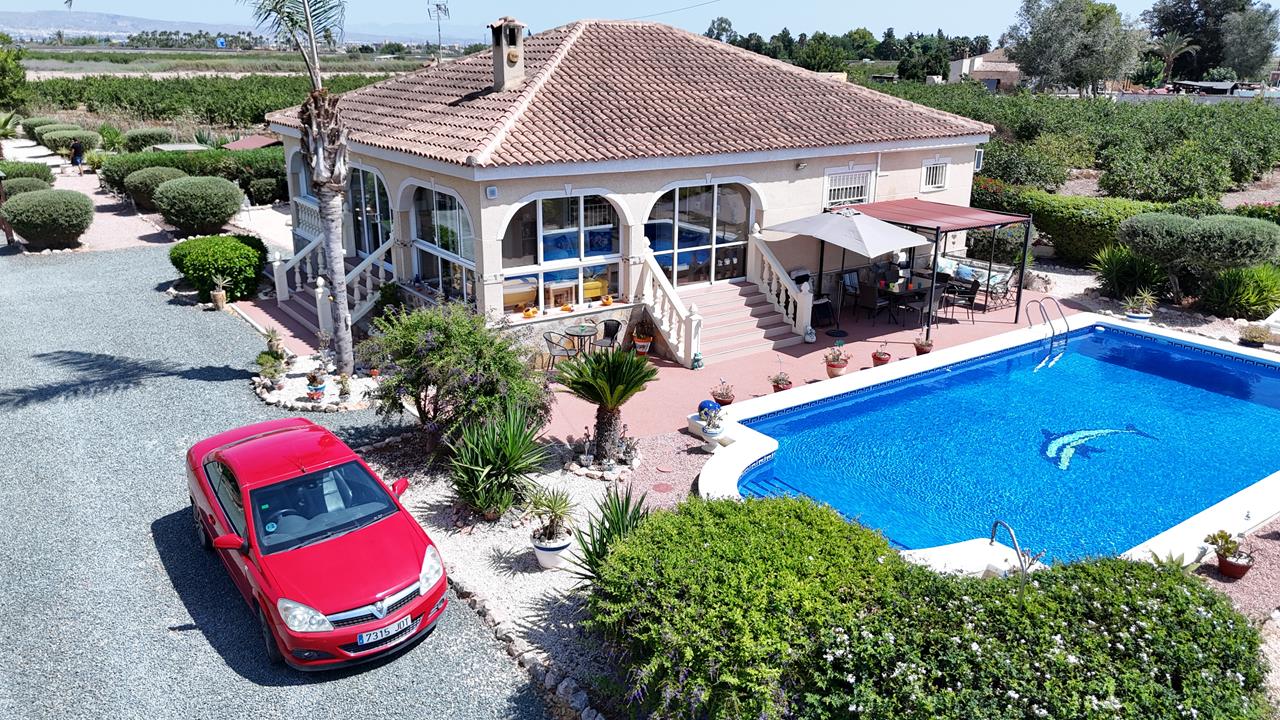 Villa Of 140 M² In Catral, Spain