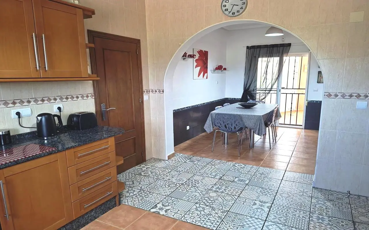 Country House Of 224 M² In Catral, Spain