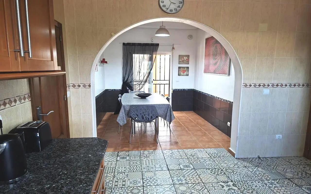 Country House Of 224 M² In Catral, Spain