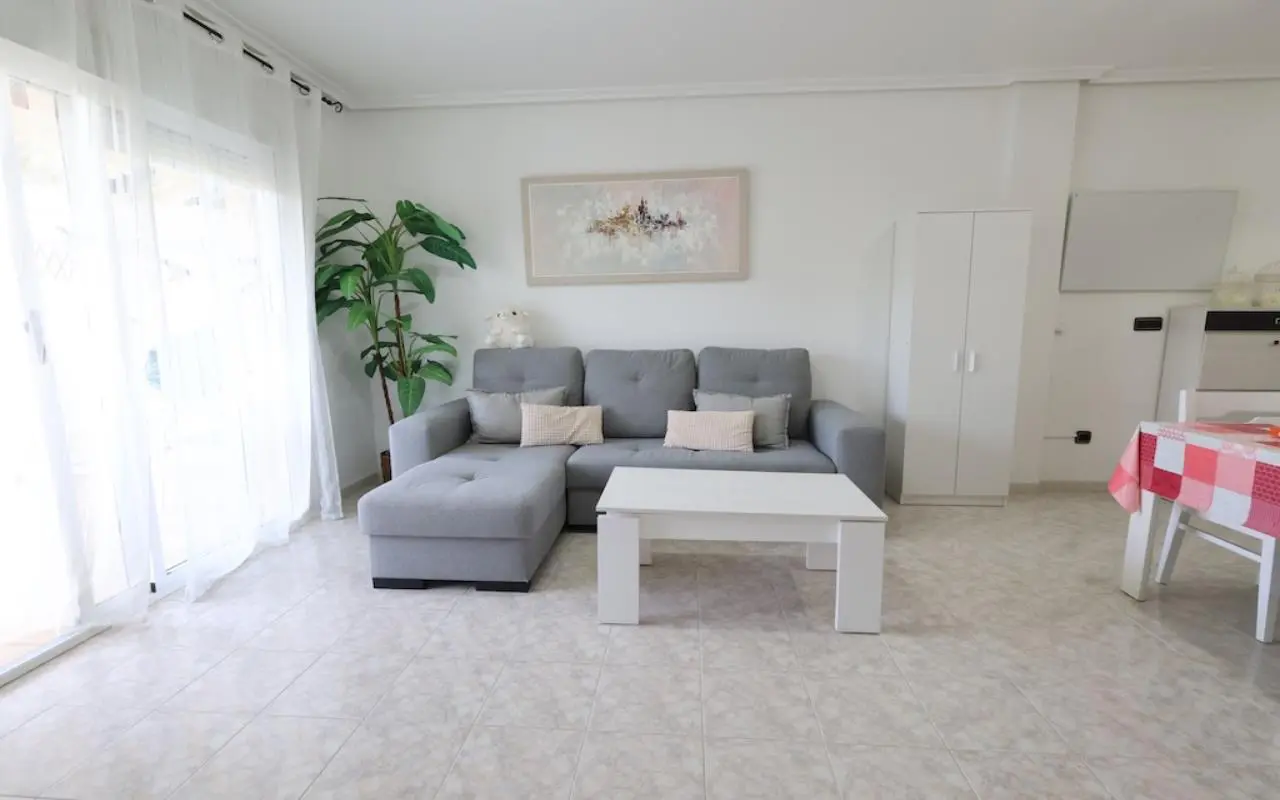 Apartment Of 75 M² In Playa Flamenca, Spain
