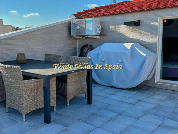 Penthouse Of 85 M² In Torrevieja, Spain
