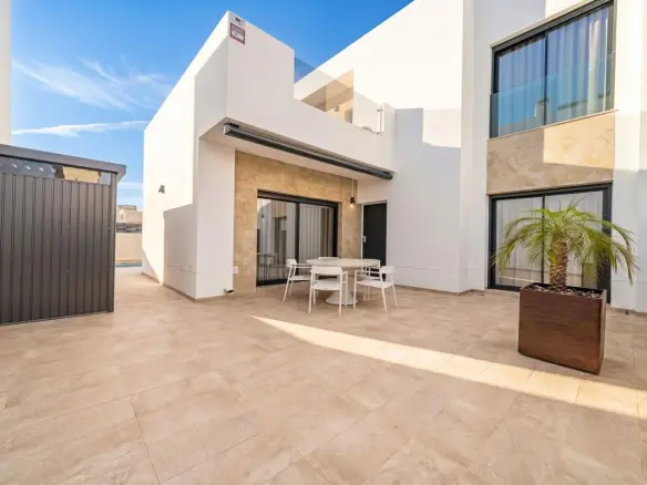 Villa Of 116 M² In Ciudad Quesada, Spain