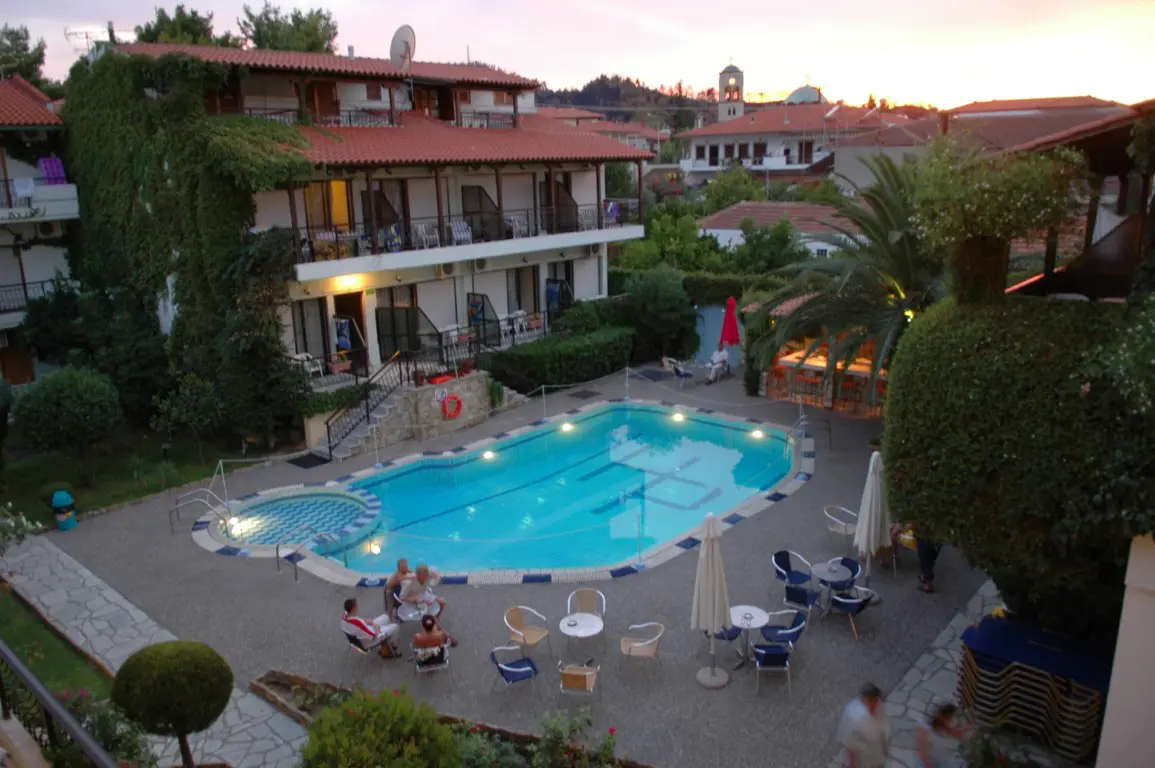 Hotel Of 1680 M² In Kassandra, Chalkidiki