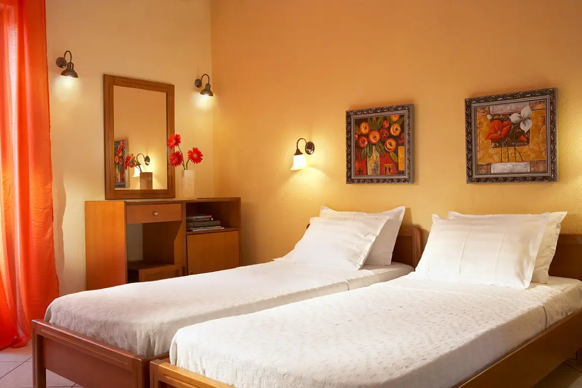 Hotel Of 1680 M² In Kassandra, Chalkidiki