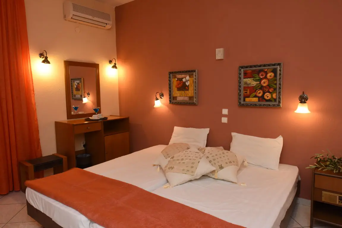 Hotel Of 1680 M² In Kassandra, Chalkidiki