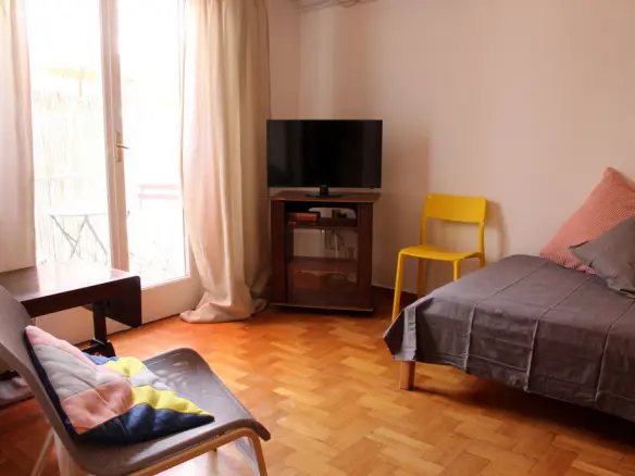 Flat In Athens – Center – Center, Greece (84 M²)