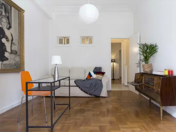2-bedroom Flat In Athens – Center – Center, Greece (245 M²)