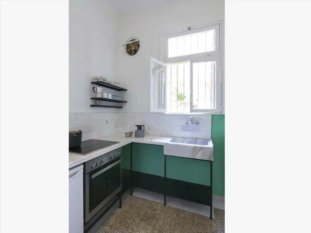 Flat Of 245 M² In Athens